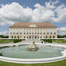 Schloss Hof Niederweiden